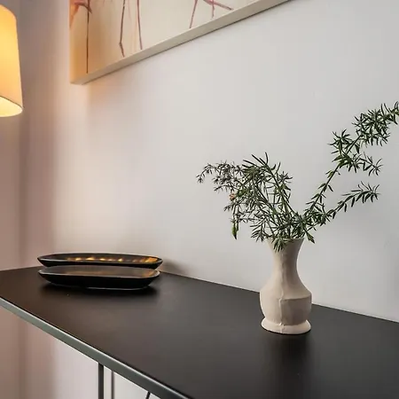 Apartament New Spacious Townhouse In *