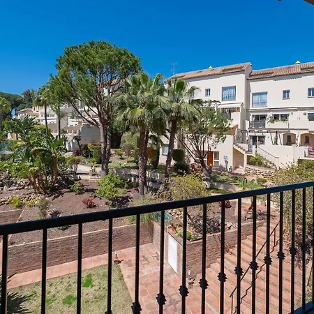 Apartman New Spacious Townhouse In Marbella